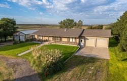 162 1700th Rd, Dresden, KS 67635