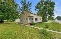 1018 8th Avenue E, Alexandria, MN 56308