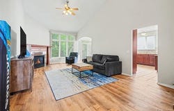30268 Berghway Trail, Warren, MI 48092