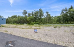 Passamaquoddy Lane, Eliot, ME 03903