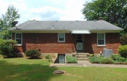 3103 Michael Dr, Louisville, KY 40220