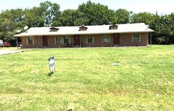 803 W Bells Boulevard, Bells, TX 75414