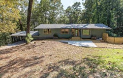 3512 VALLEY CIRCLE, VESTAVIA HILLS, AL 35243