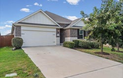 277 Spinnaker Loop, Kyle, TX 78640