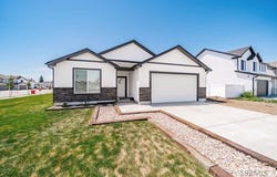 1098 Ashlyn Wy, Rigby, ID 83442