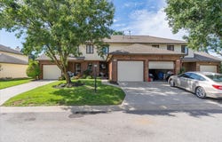 3153 Parkview Circle, Grove City, OH 43123