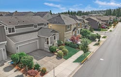 17366 SE BLACKBURN St, HappyValley, OR 97086