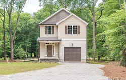 604 Tanglewood Dr, Bracey, VA 23919