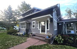 317 E 2nd St, Miller, SD 57362