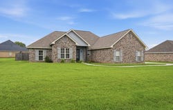 68 Berwick, Petal, MS 39465
