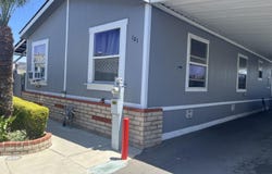 101 Crown Lane, Santa Ana, CA 92704