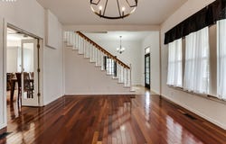 928 W MAIN St, CottageGrove, OR 97424