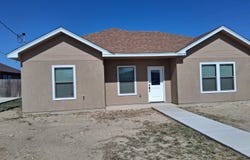 1012 E Bowie, Del Rio, TX 78840