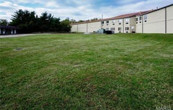 N Outer Road, St James, MO 65559