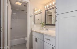 3033 E DEVONSHIRE Avenue, Phoenix, AZ 85016