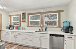 8270 SW SORRENTO Rd, Beaverton, OR 97008
