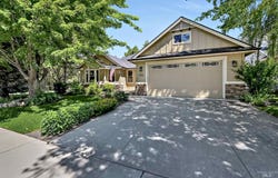830 E Thunderbird Court, Eagle, ID 83616