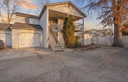 512 Village Drive, Central Point, OR 97502