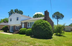 407 Shoreline Dr, Hampton, VA 23669