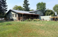 604 W 3rd Street, Plains, MT 59859