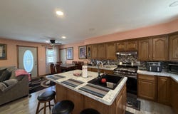 231 E Elizabeth St, Edgerton, MN 56128