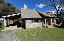 14605 Tomki Rd, Redwood Valley, CA 95470
