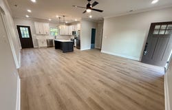 65 McFall Rd, Florence, AL 35633