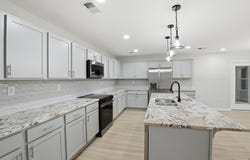 87 RANDOLPH Cove, Jasper, AL 35503