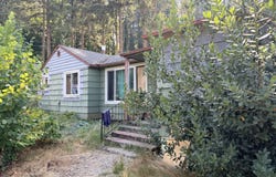140 7TH Ave, SweetHome, OR 97386