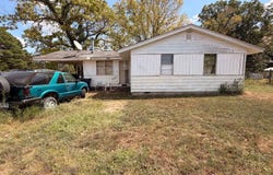 2328 N Main St, Brinkley, AR 72021