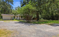 2260 S Timberlane St, Vidor, TX 77662