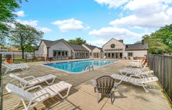 213 GLENGARRY Drive, Bloomingdale, IL 60108