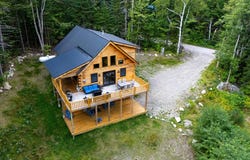 73 Ridge Road, Bethlehem, NH 03574