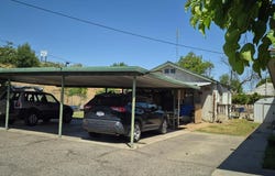 2263 E Thomas Avenue, Fresno, CA 93701