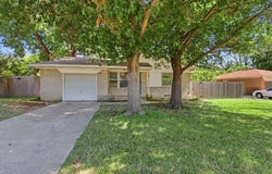 1005 Monterey Drive, Denton, TX 76209