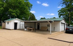 300 W Hinkley St, Brookland, AR 72417