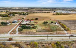 8614 Merritt Road, Rowlett, TX 75089