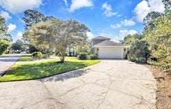 170 Baywind Drive, Niceville, FL 32578