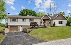 703 Crestview Drive, Ingleside, IL 60041