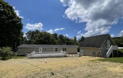 258 Old Tacora Hills Rd, Clinton, TN 37716