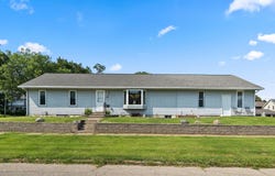 1104 Paul Street, Perry, IA 50220