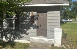 106 E CREST ROAD, HUEYTOWN, AL 35023