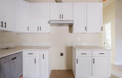 7350 Cozycroft Avenue, Winnetka, CA 91306
