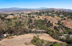 10262 St Cloud, North Tustin, CA 92705