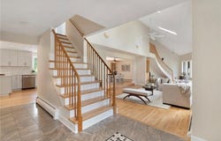 30 Dutchess Drive, Cranston, RI 02920