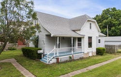 628 W Main St, Chanute, KS 66720