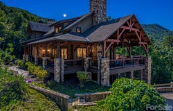 140 Settings Boulevard, Black Mountain, NC 28711