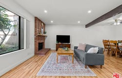 33 Northwoods Ln, La Crescenta, CA 91214