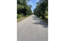 6121 Armstrong Rd, Elkton, FL 32033