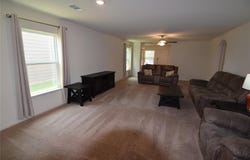 1375 Amy Dr, Kyle, TX 78640